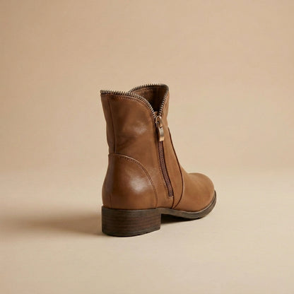 Brown leather Xti 46190 ankle boots