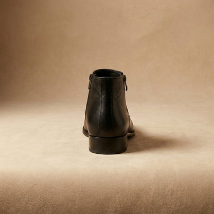 Men's black leather Chelsea boots