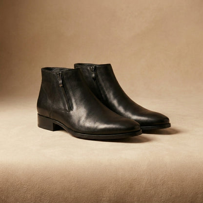 Men's black leather Chelsea boots